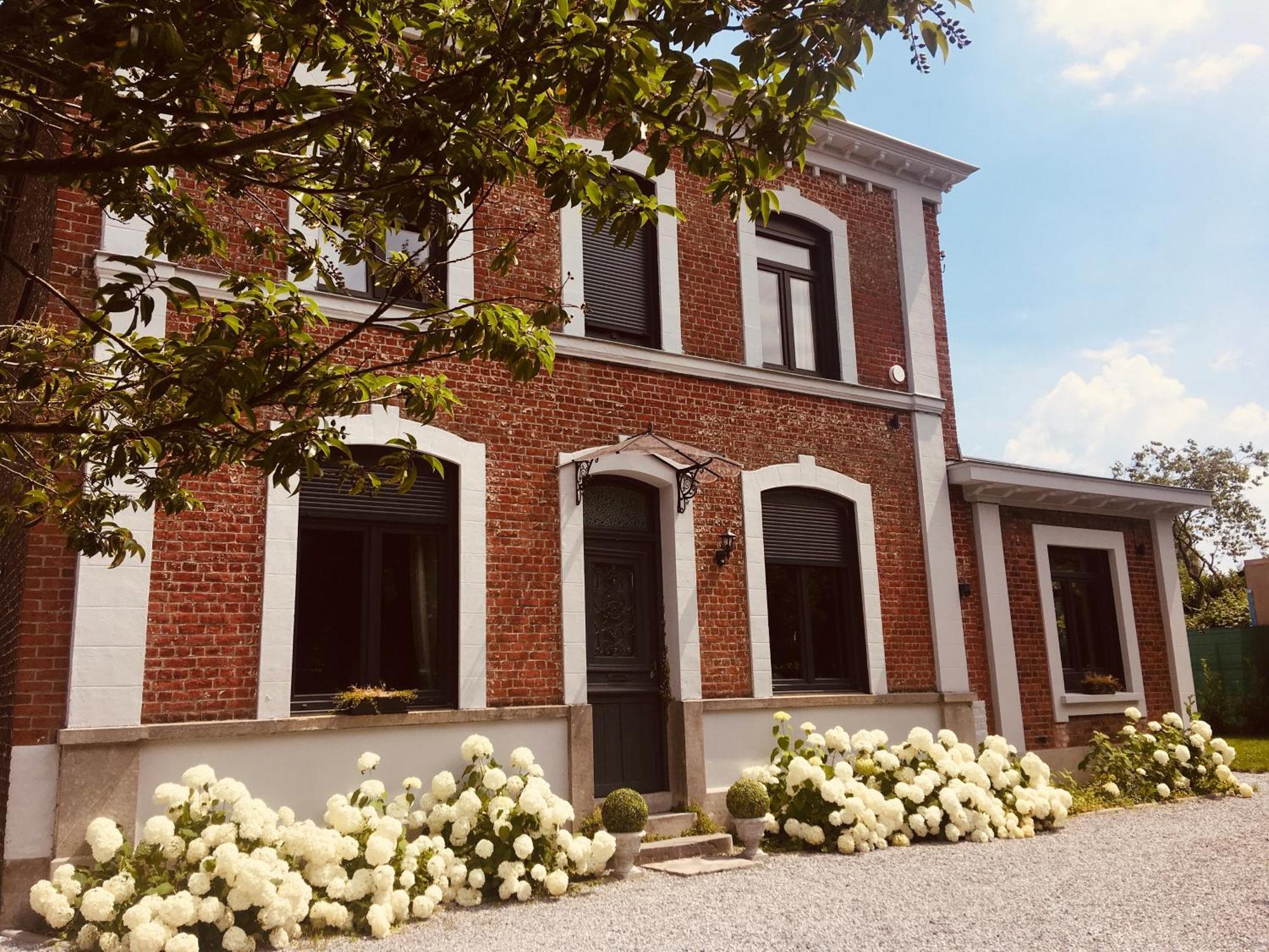 La Villa Des Roses - Suite & Spa Lys-lez-Lannoy Bagian luar foto